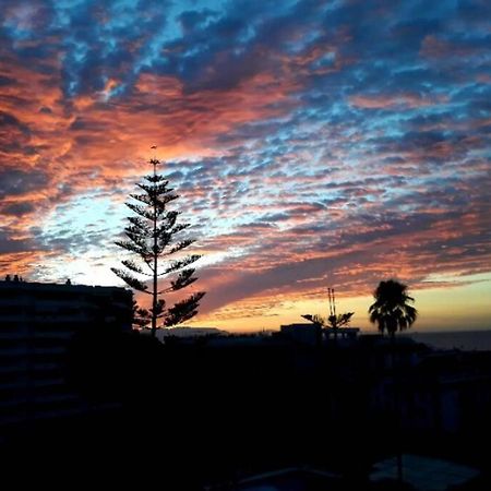 Carihuela Palace Torremolinos Luaran gambar