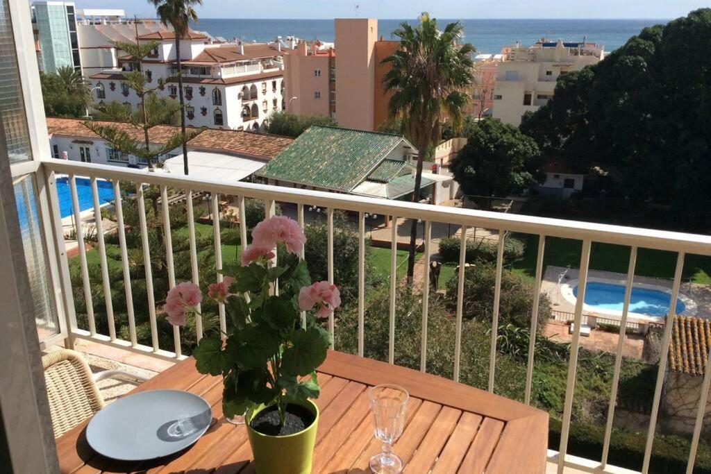 Carihuela Palace Torremolinos Luaran gambar